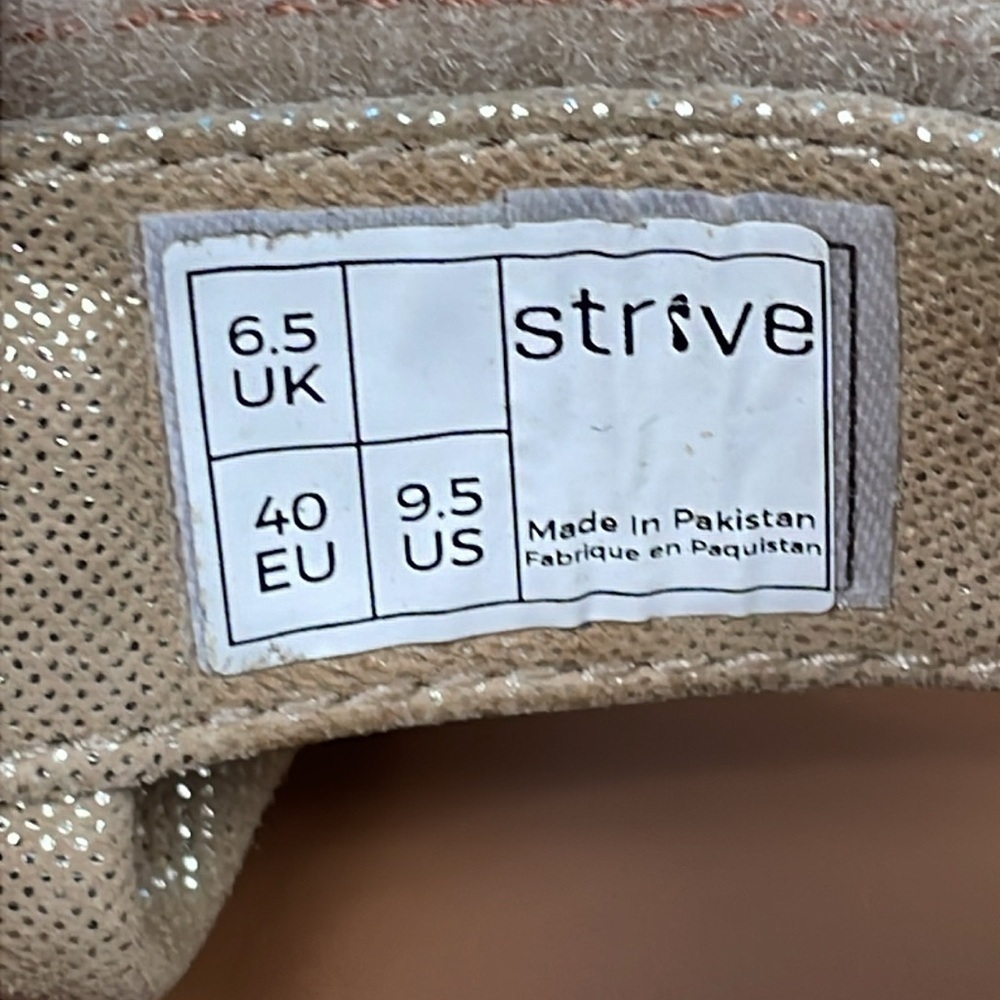 Nordstrom Strive Antigua Sandals Gold Sparkle Pearl Stud Comfy Party Sz 9.5 - Picture 9 of 15